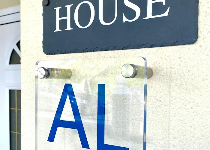 Semesterbostad 